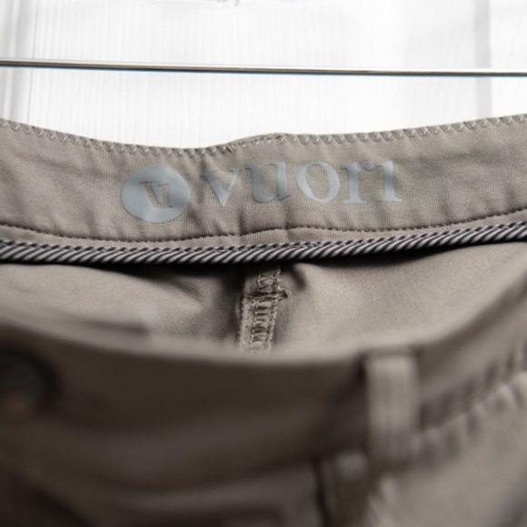 Vuori Mens Gray Stretch Performance Slim Fit Tapered Leg Meta Pants Size 32x31 - Picture 3 of 6